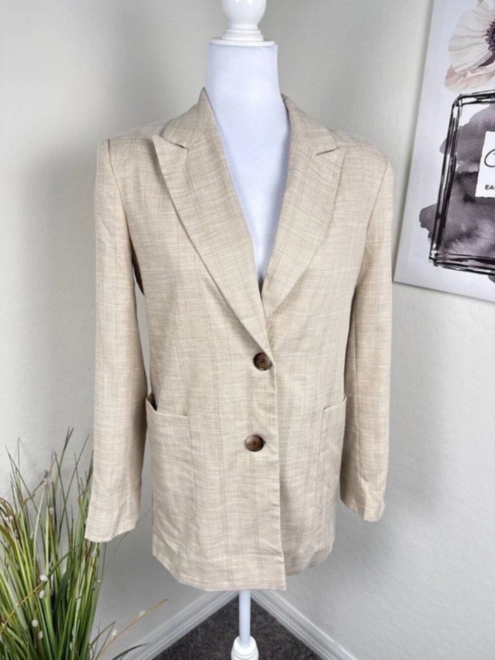 ASOS Design Beige Blazer Women's US 4 UK 8 Tailored 2 Button Neutral Workwear